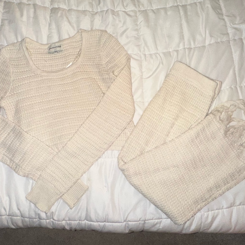 Freshman Cream Summer Knit Sweater Set